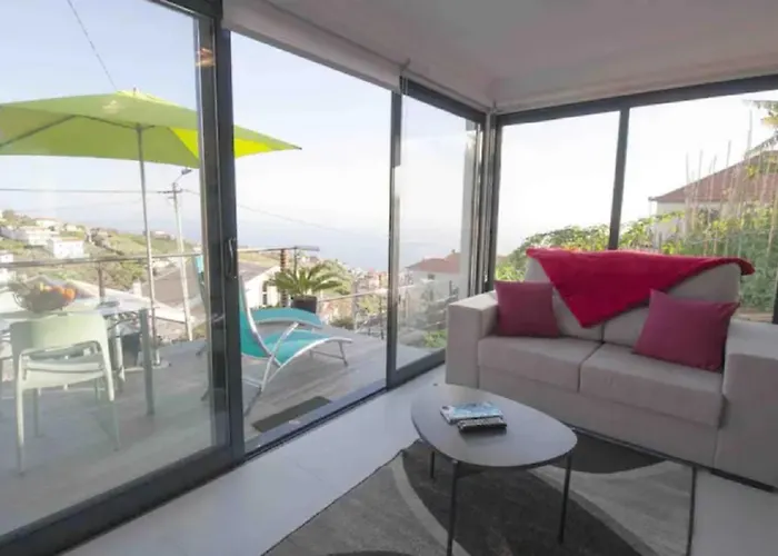 Crystal House Prázdninový dům Calheta (Madeira)