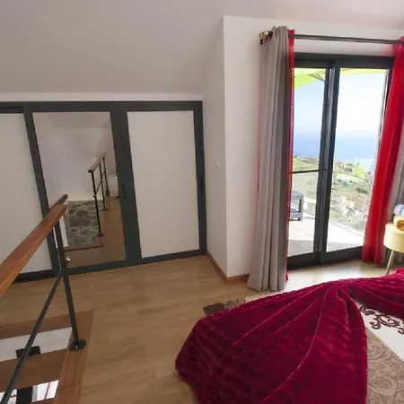 Crystal House Ferienhaus *
