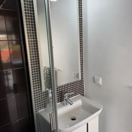 Tatil Evi Crystal House Calheta (Madeira)