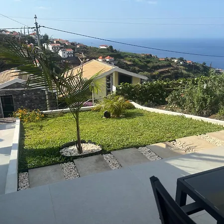 Crystal House Holiday home *