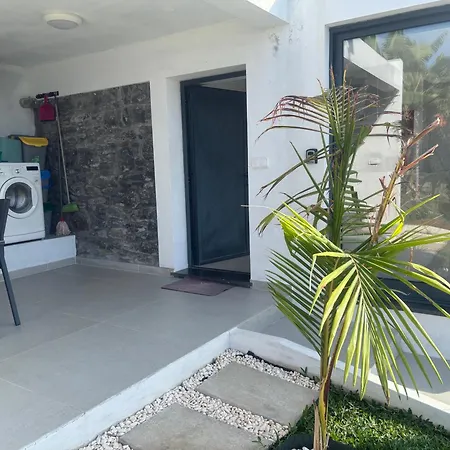 Holiday home Crystal House *