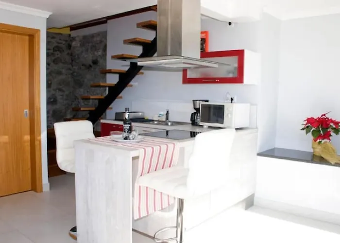 Crystal House * Calheta (Madeira)